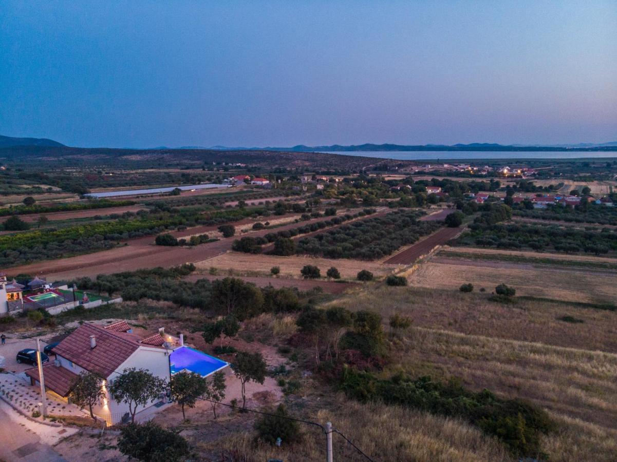 Brand New Villa Cara D Oro, Vrana Vrana  Bagian luar foto